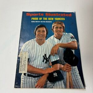 Vintage New York Yankees Sports Illustrated Magazine Cover